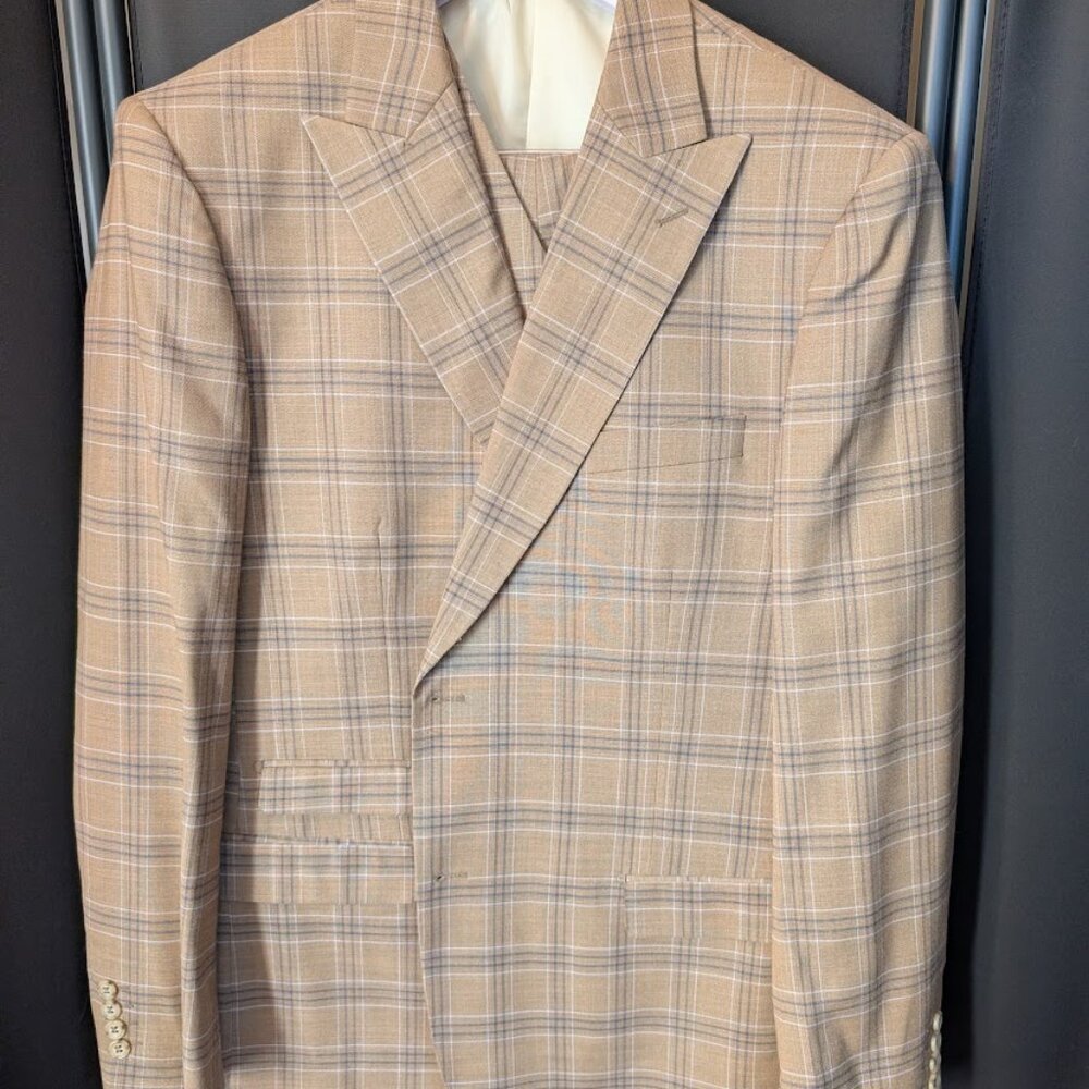 Vitali 3-Piece Executive Statement Suit Tan Plaid